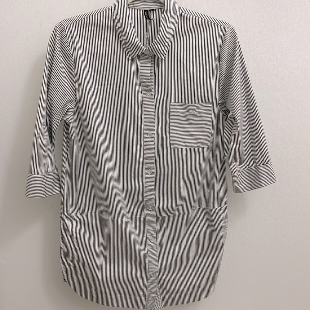 HeartSoul Stripped Blouse Button Down Black/White Size Small EUC